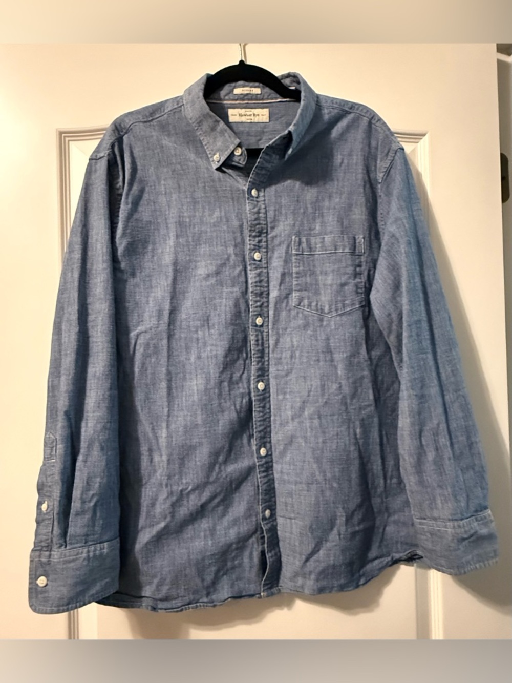 Hawker Rye Men’s Blue Chambray Button-Down Shirt